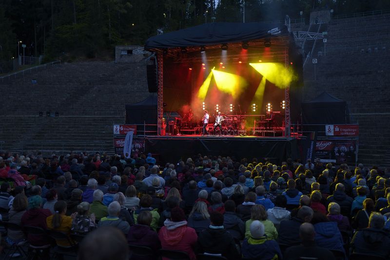 Invisible Touch - Waldbühne Schwarzenberg